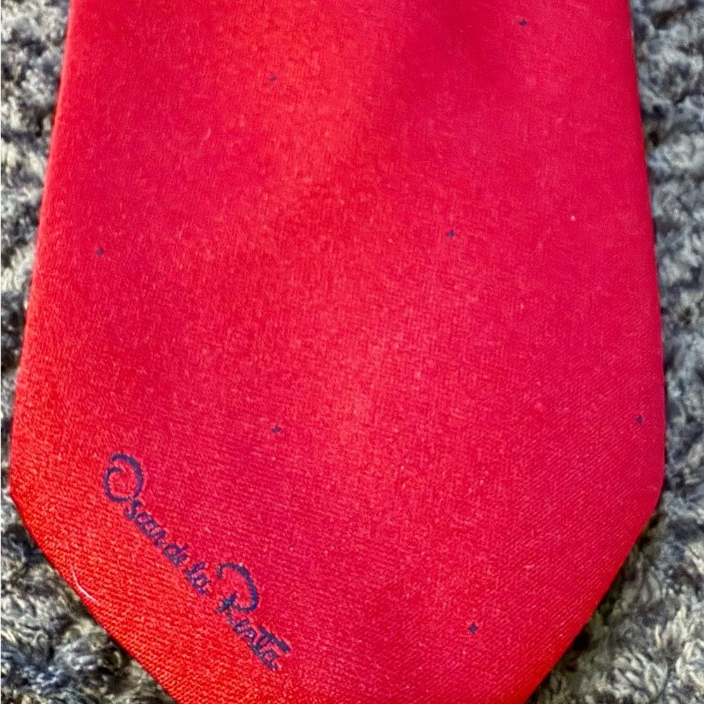 Vtg Oscar de la Renta Vintage Red Micro Dot Tie Classic Necktie Designer Mens
